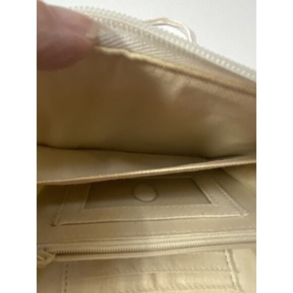 Liz Claiborne White Zipper Closure Handbag 2 Shoulder Strap Built In Wallet READ - Picture 10 of 16
